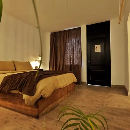 Casa Taura Bed and Breakfast